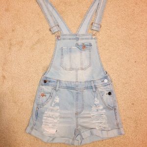 Light Wash Overall Jean Shorts XS